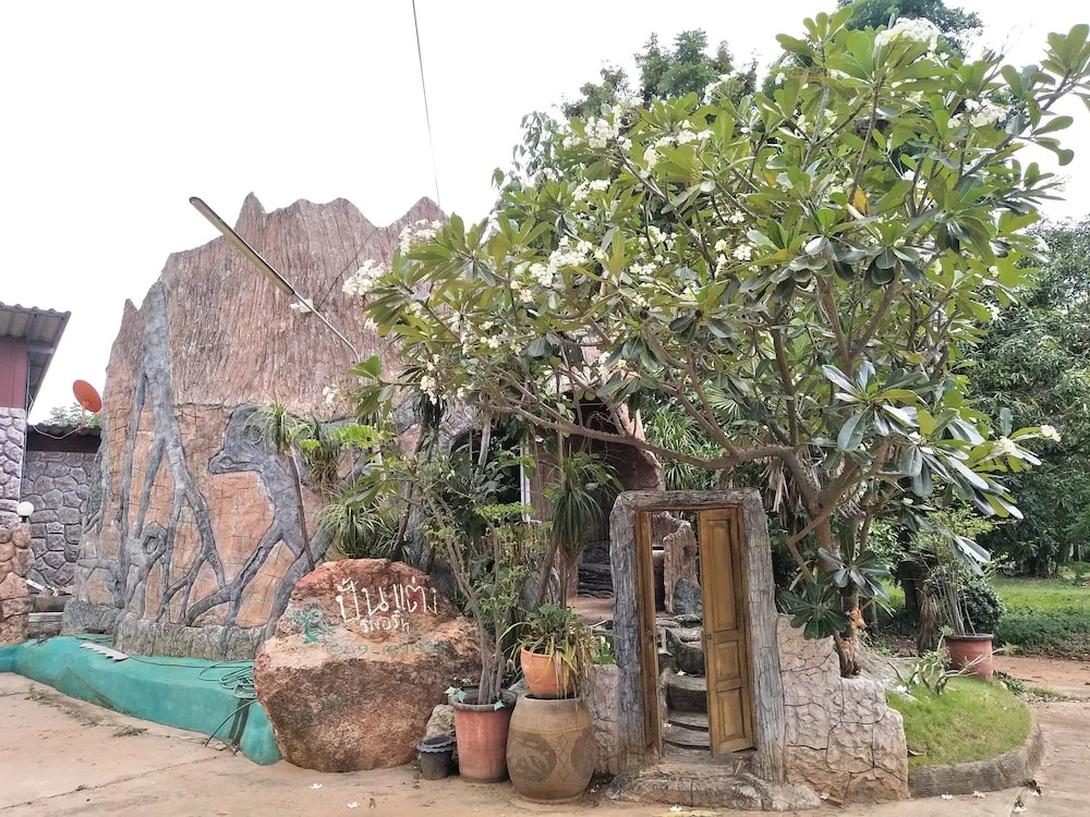 Pantang Resort