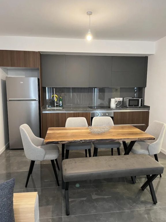 23 Grand Sapphire 2 Bedrooms 2 Shower, Pool, Beach