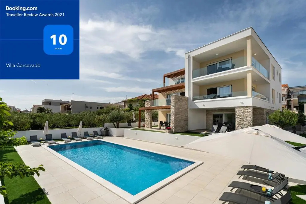 Apartments Corcovado with Heated Pool