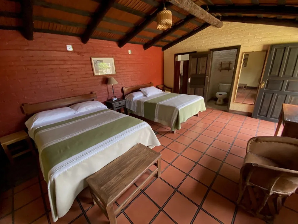 Villa Patzcuaro Garden Hotel