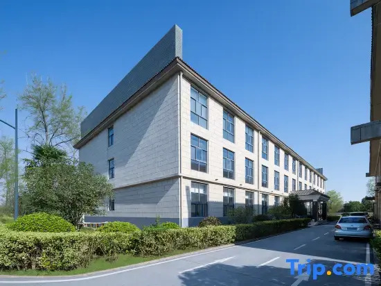 Yuan Yuan Holiday Hotel