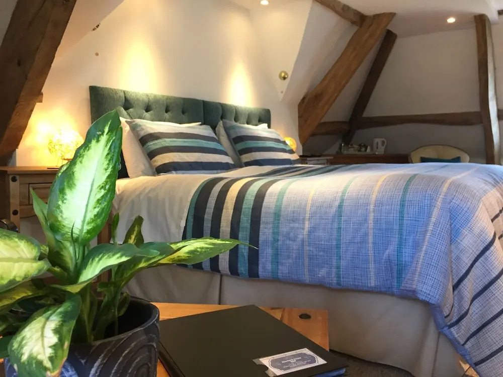 Aberllynfi Riverside Guest House