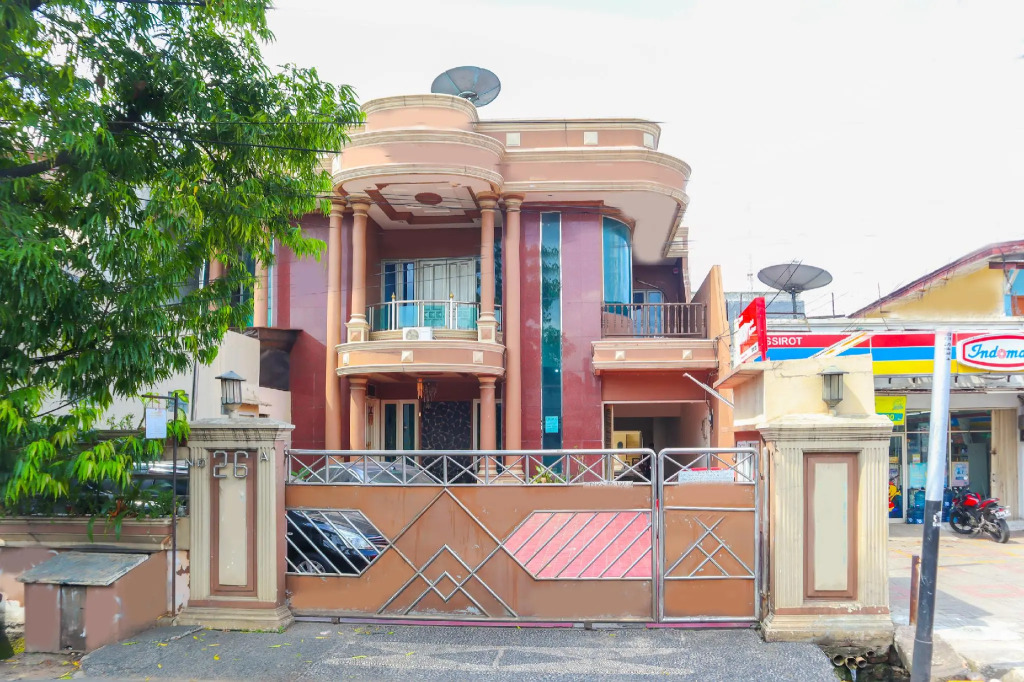 OYO 2547 Assirot Residence