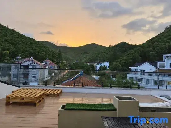 Wuhe Village, Tianhuangping Town, Anji County