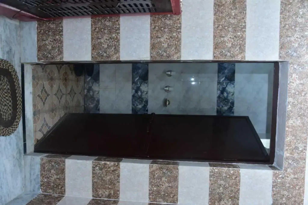 OYO HOME 92078 Pinky Homestay
