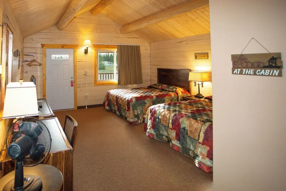 Young's Motel