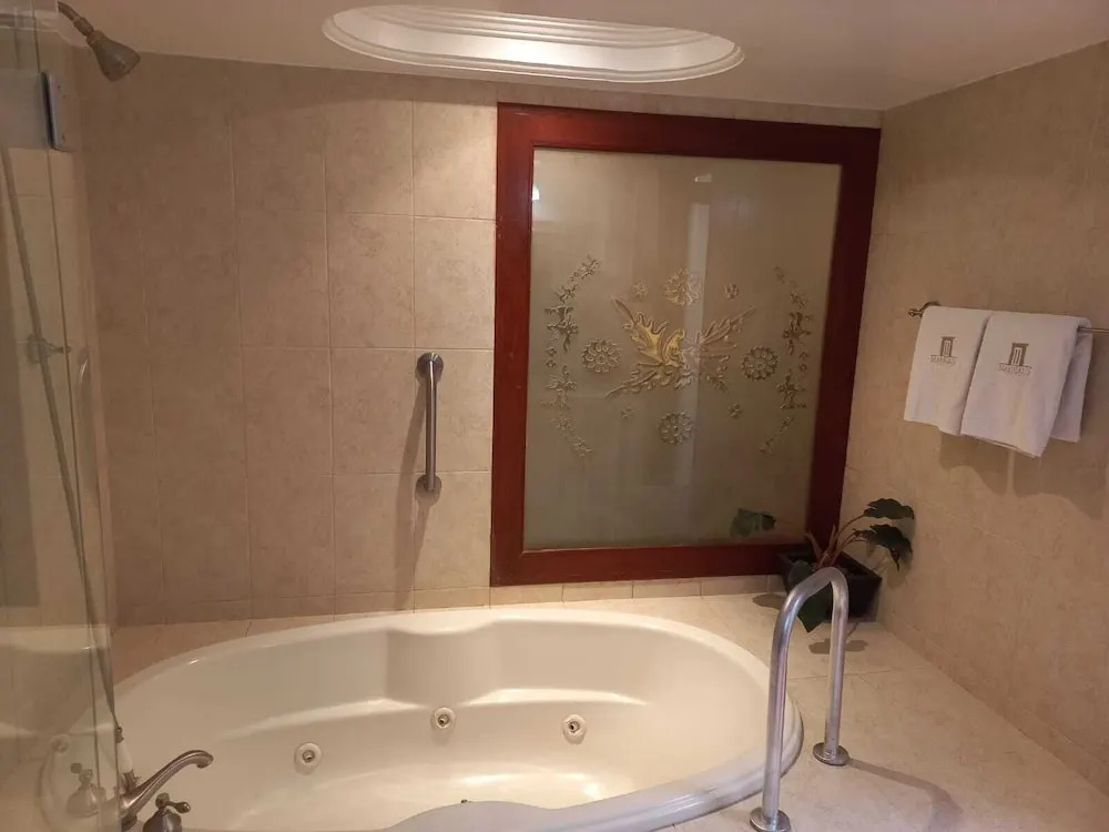 Marhialja Suites