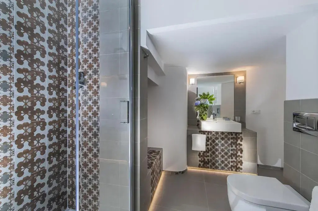 First Floor - Boutique Hotel