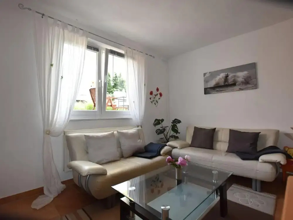 Geraeumige Ferienwohnung an der Ostsee