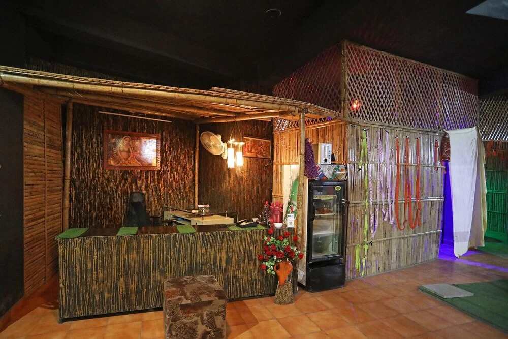 OYO 11553 Hotel Dhola Maru Residency