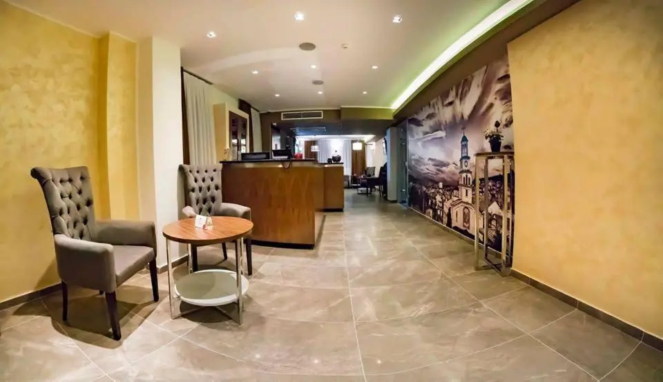 Central Hotel, Fitness and Spa