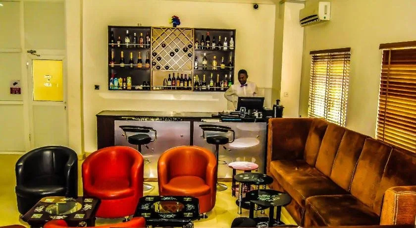 Royal Jatoz Hotels