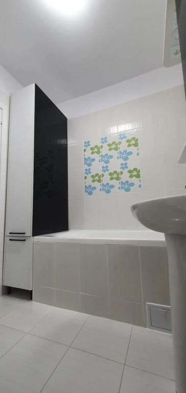 Studio spațios,intim+ loc parcare propriu,vedere panoramică,utilat de lux