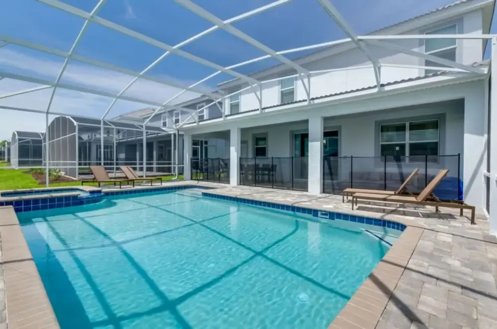 8 Bed 5 Bath Champions Villa