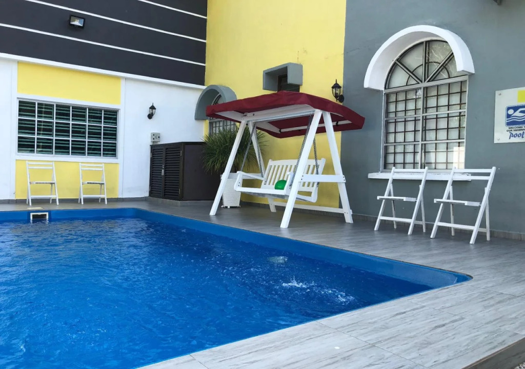 H&H 1 Guest House