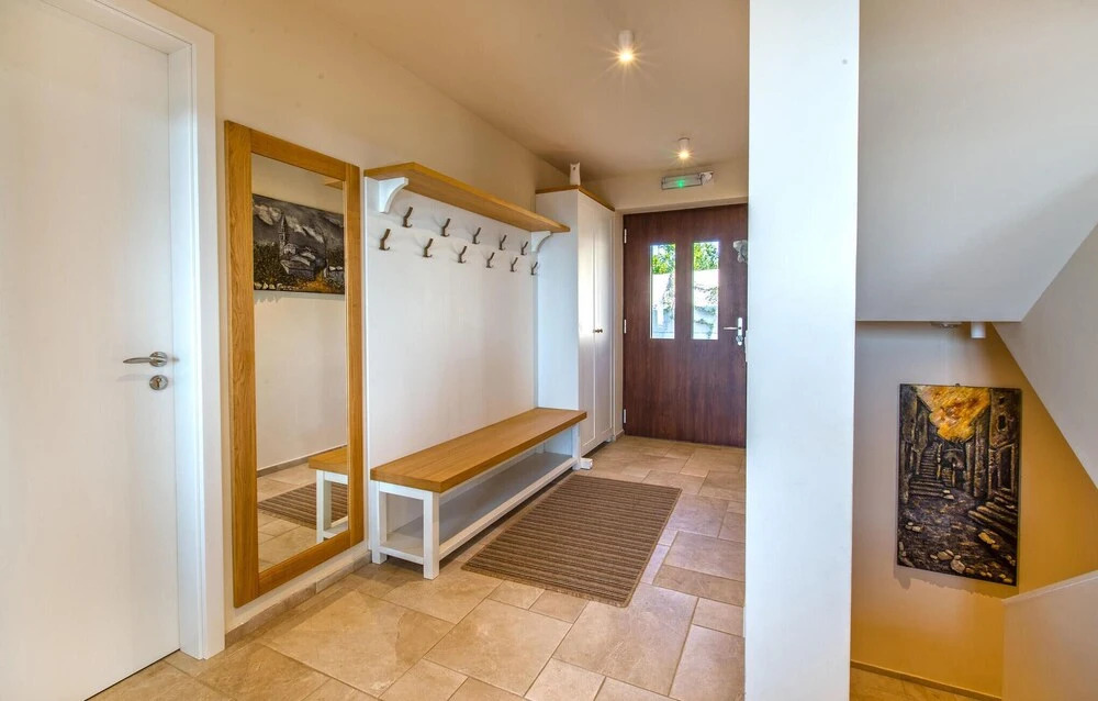 Awesome Home in Gracisce With Outdoor Swimming Pool, Sauna and 6 Bedrooms