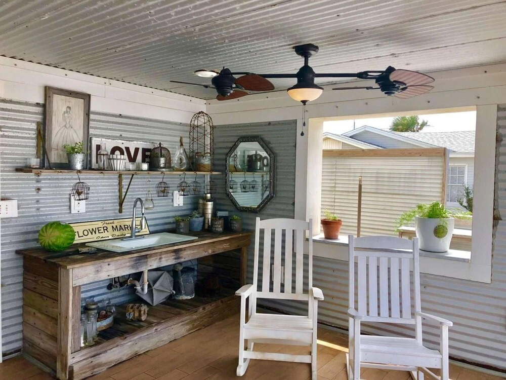 13225 Oleander Dr - The Quiet Lady by Blue Swell