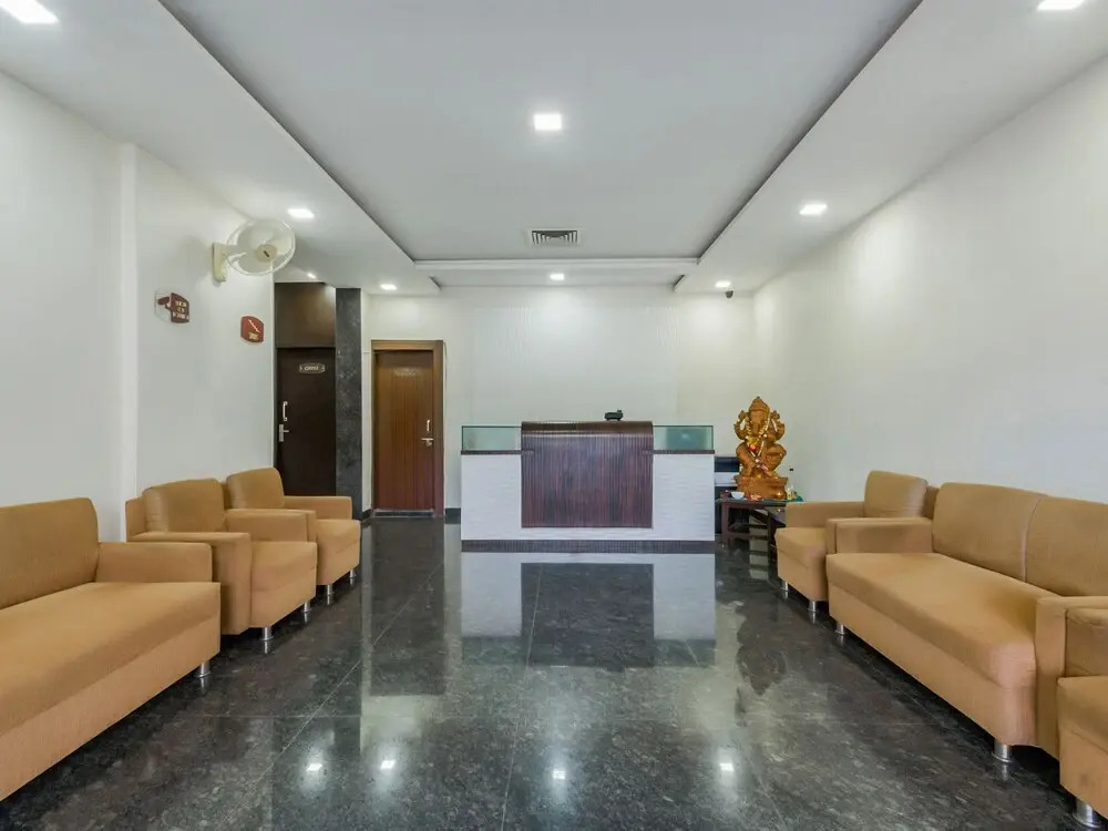 OYO 22349 Hotel Rainbow Inn