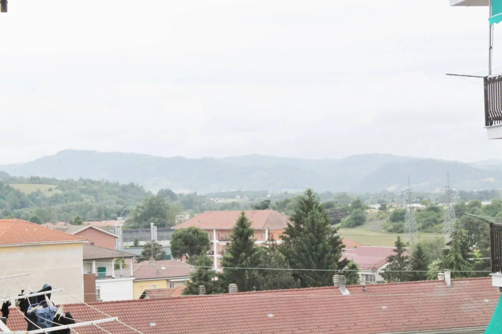 Appartamento Lella con meravigliosa vista vicino alle Terme zona Bagni con wi-fi,ascensore e area parcheggio