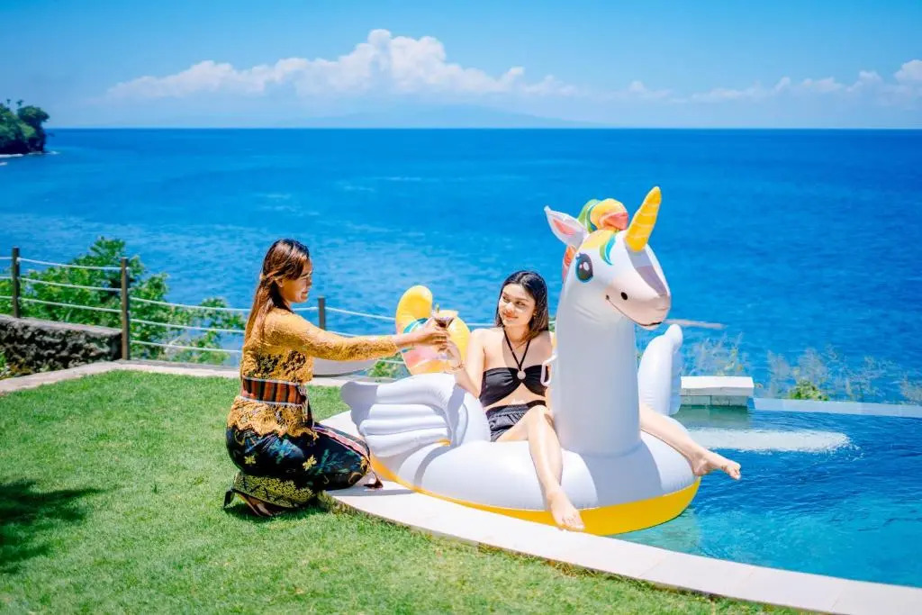 Bali Cliff Glamping