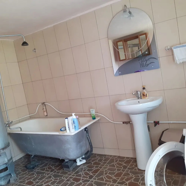 Room in Guest Room - Healthy Retreat Holiday in Mountain