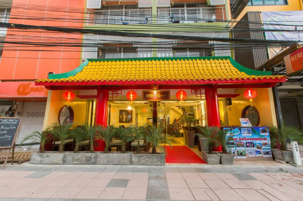 Marina Boutique Suites
