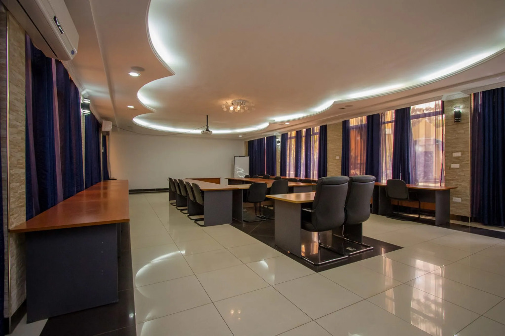 Emboita Hotel Limited
