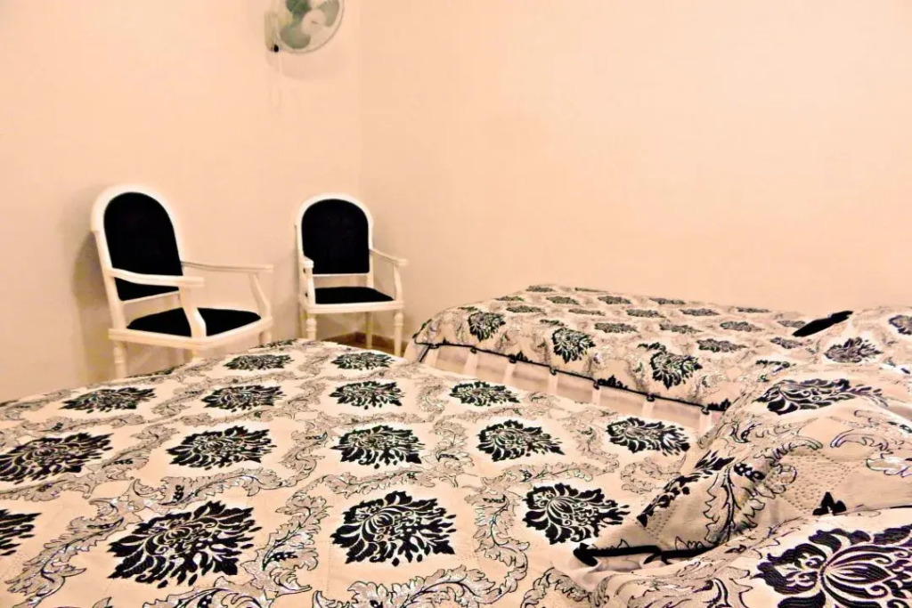 Hostal Dotres