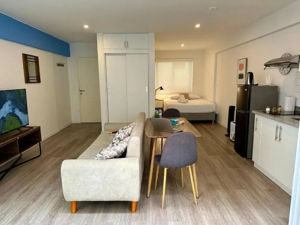 Quark Apartments