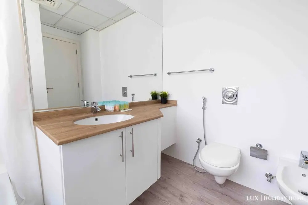 MAG 214 Tower 1 by LUX Holiday Home
