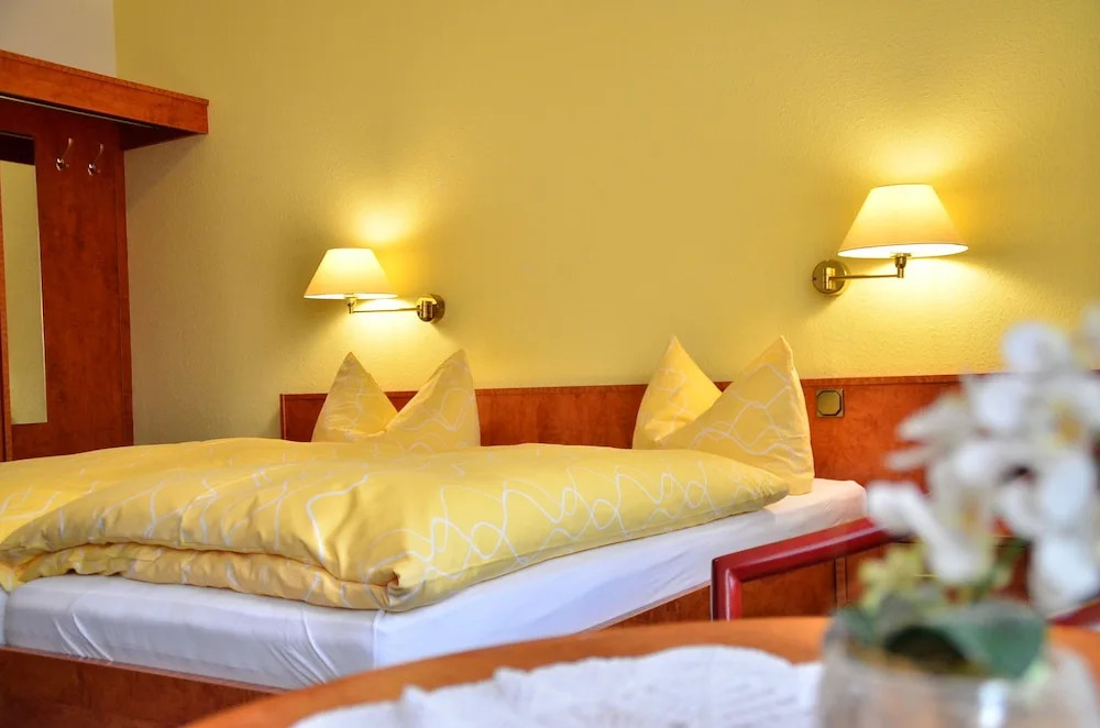 DM Hotels & Apartments - Hotel Deutsches Haus