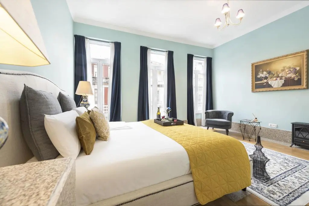 Le Petit Chateau Apartments Porto