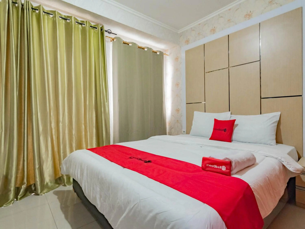 RedDoorz Apartment @ Gateway Pasteur