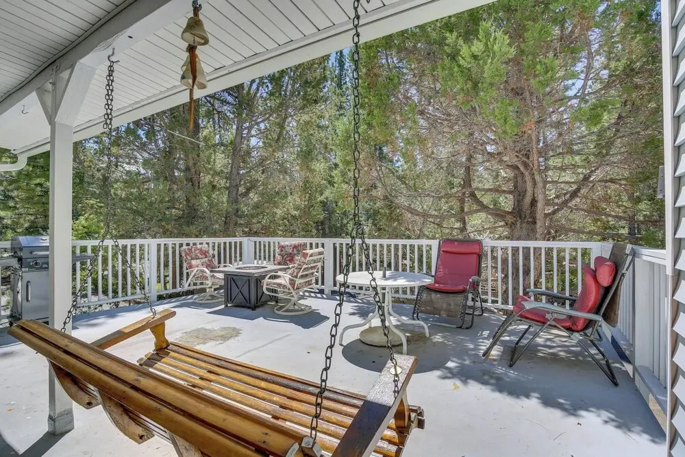Ski, Hike & Fish: Big Bear Lake Home w/ Fire Pit