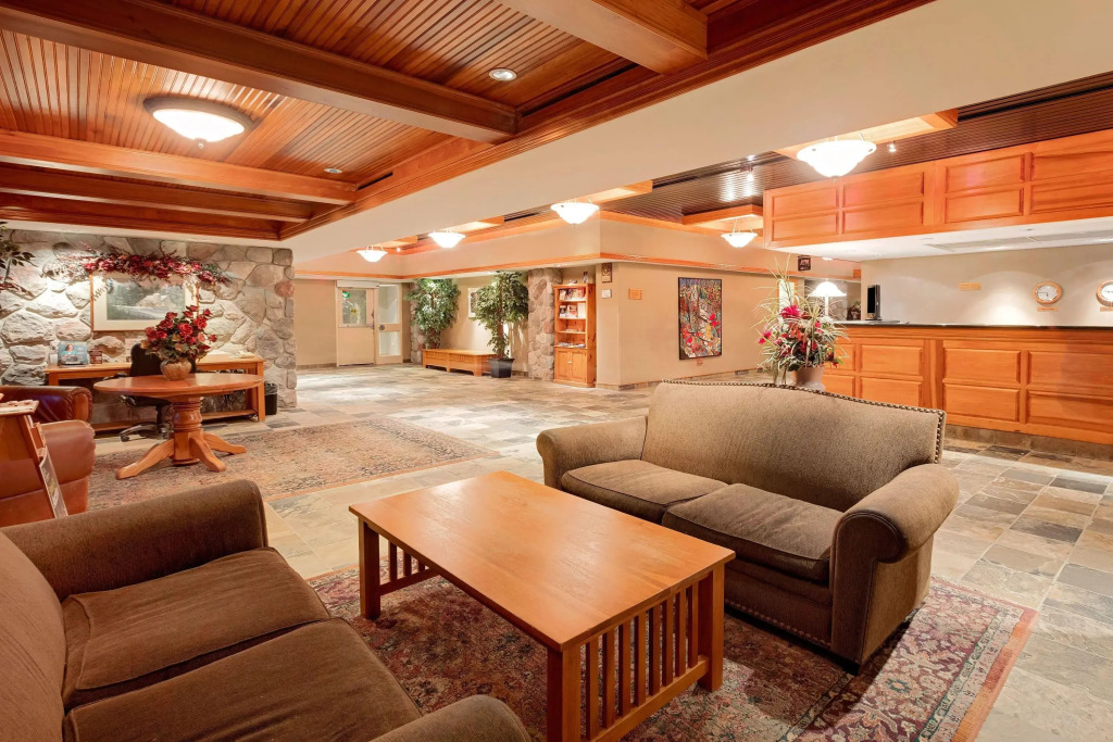 Clarion Resort Pinewood Park