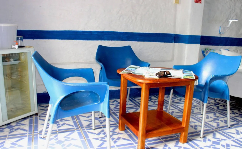 Penguin Hostel