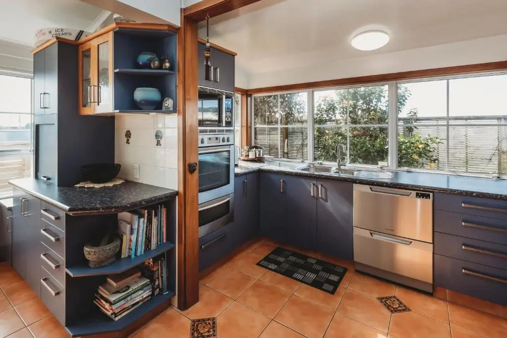 Timata Ora - 7BR family home in prime location