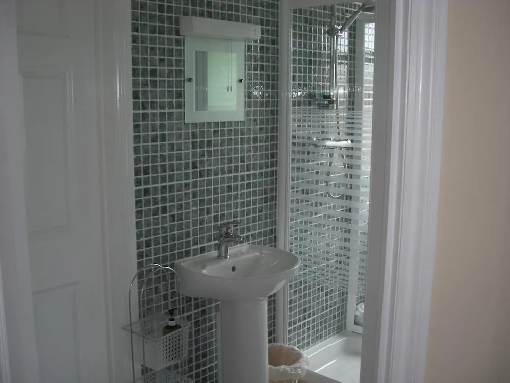 Coast Guest House Accommodation Eastbourne