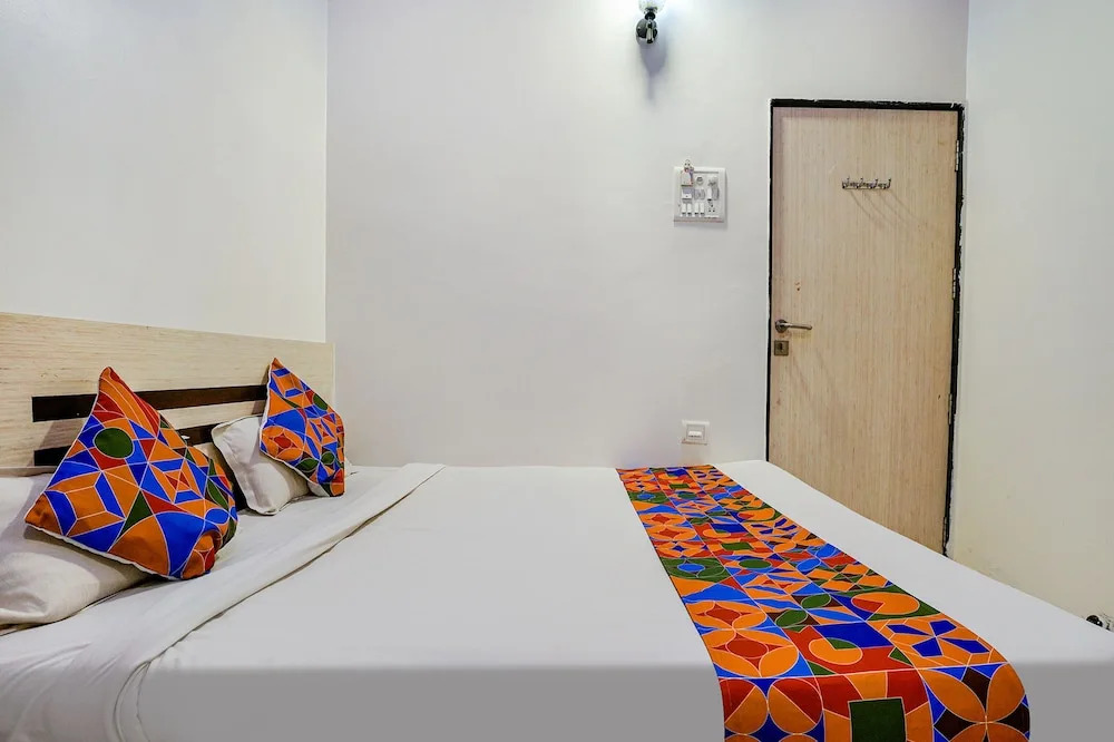 FabHotel Sitara Inn