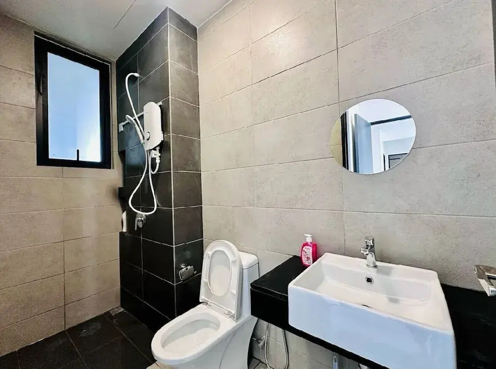OYO Home 90978 Bqs Studio Homestay