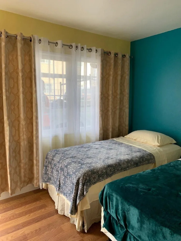 Crestridge Inn Near LAX, SoFi Stadium & Intuit Dome