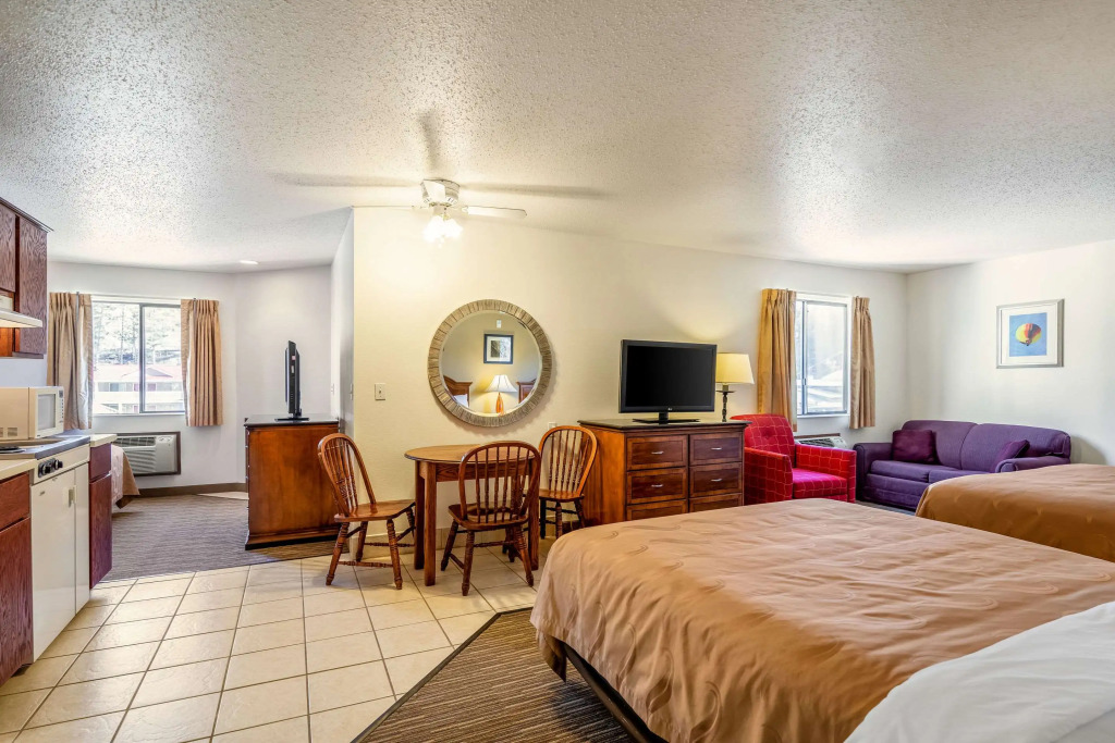 Quality Inn Keystone near Mount Rushmore