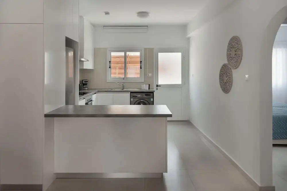 Phaedrus Living Olga Residence