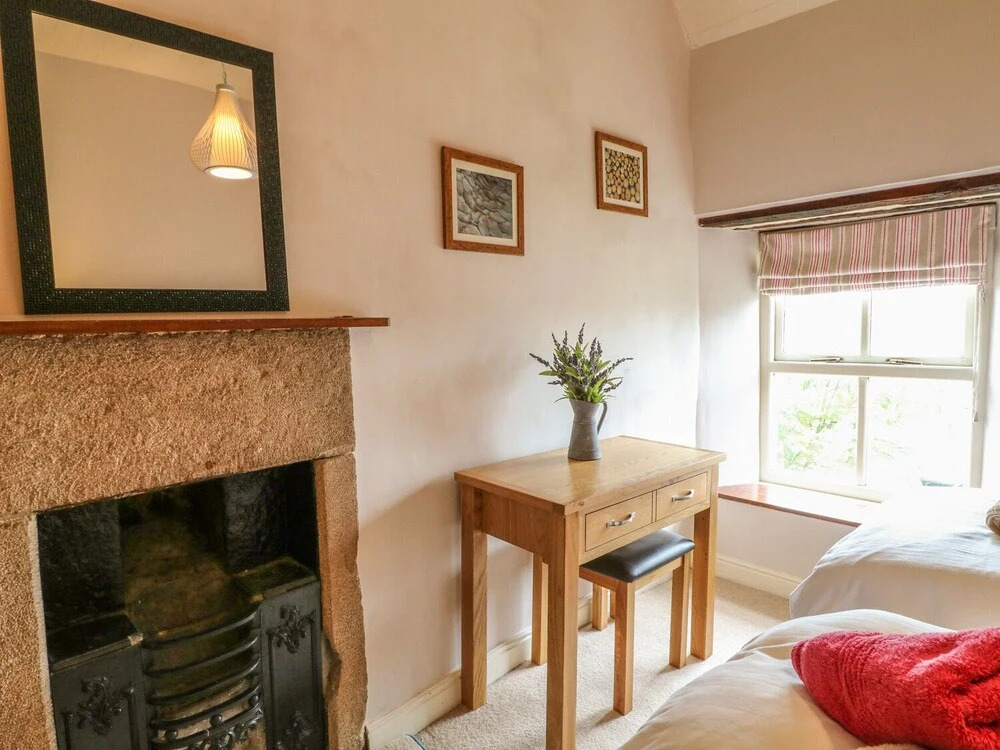 Holly Cottage
