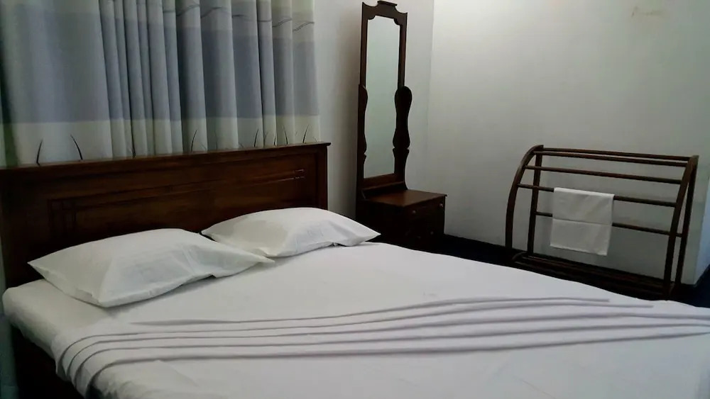 Hotel Sisilthera