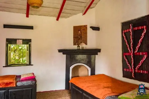 HOTs Hostel Nainital