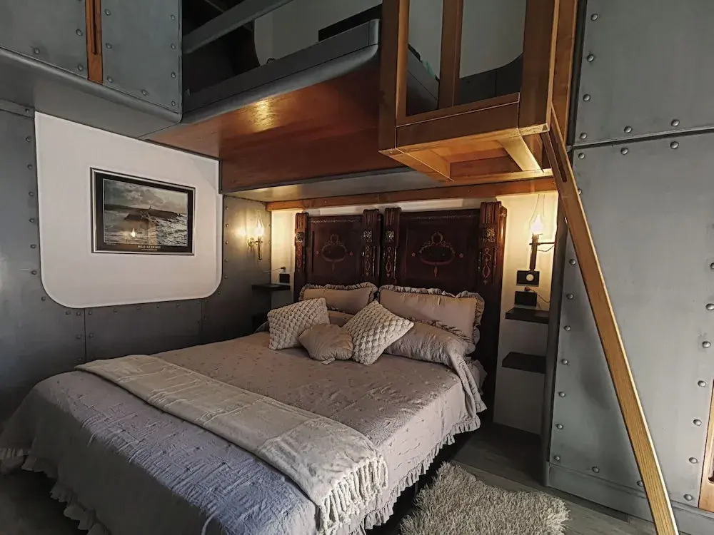 The Kraken Inn - Steampunk Boutique B&B in Bergamo