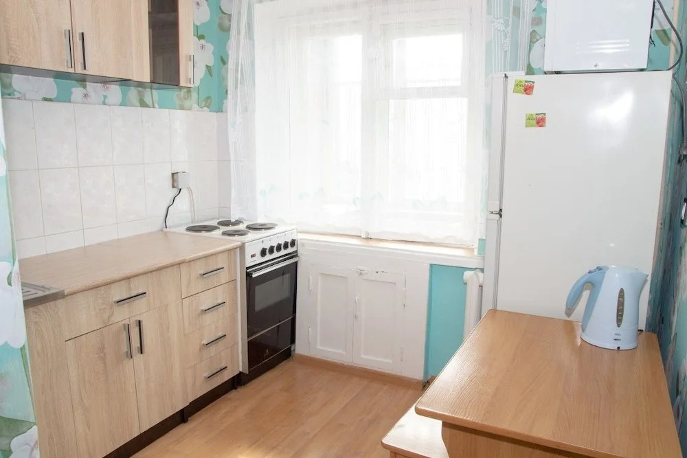 Apartment on Posyetskaya 16