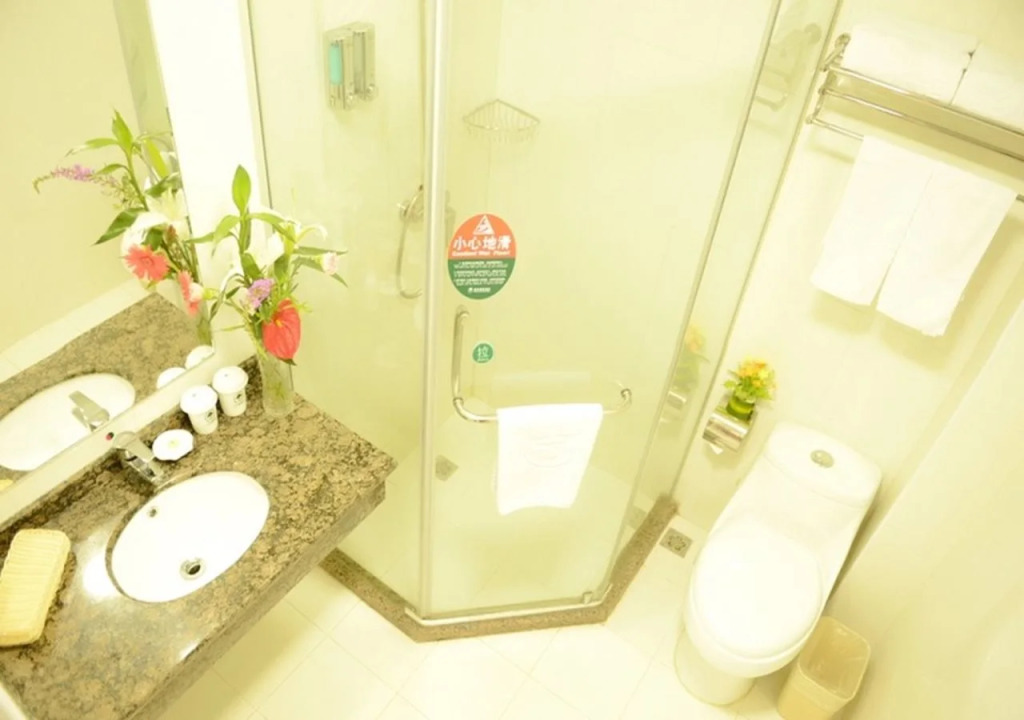 GreenTree Inn Shanghai Waigaoqiao Free Trade Zone Express Hotel
