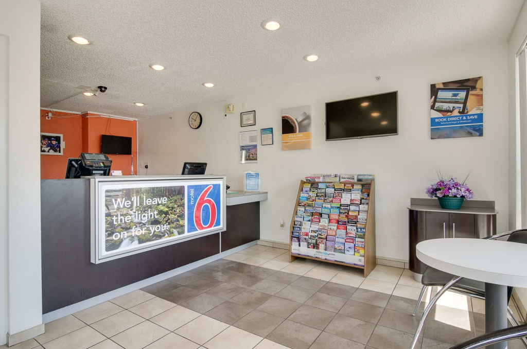 Motel 6-Tacoma, WA - South